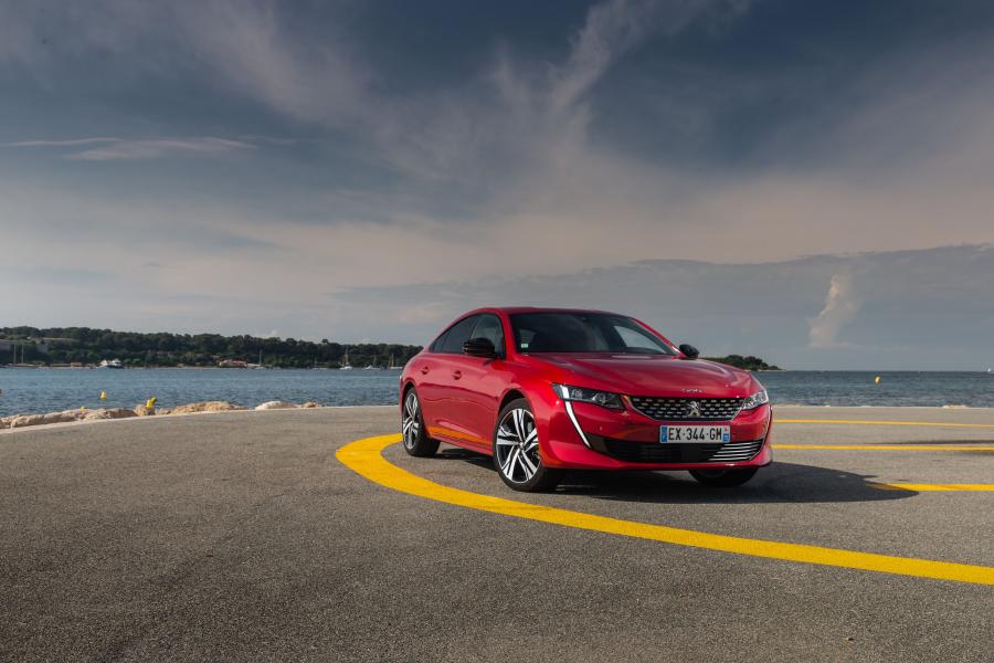  Peugeot 508 GT 2018 года  (WW) (фото 22 из 42)
